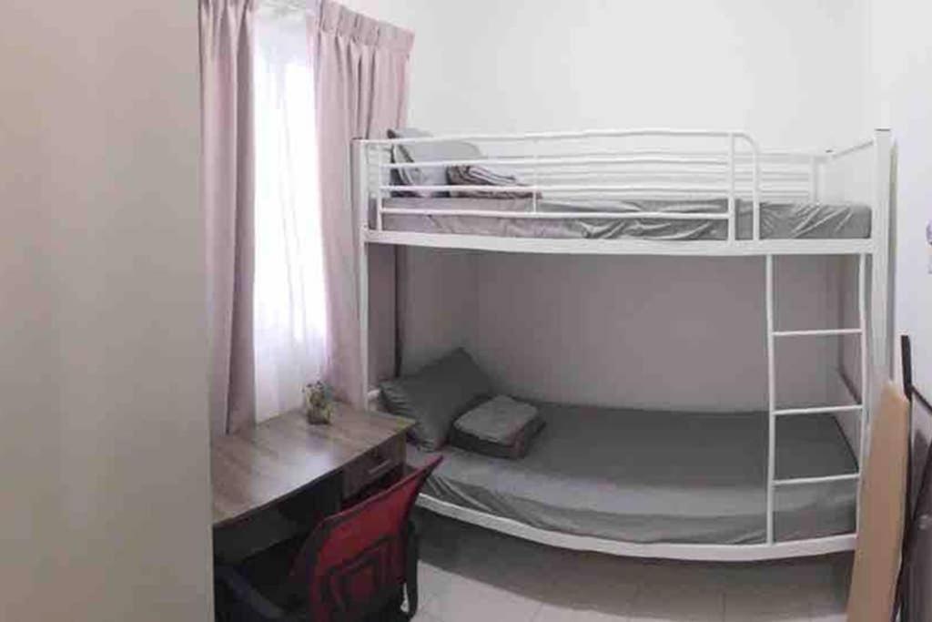 盛婷民宿a S&Thomez 2Bedrooms Mesamall Wifi Klia Usim Miu Inti Nu Nilai Exterior photo