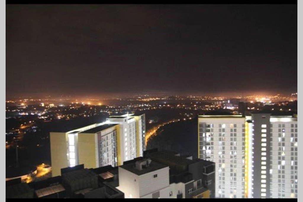 盛婷民宿a S&Thomez 2Bedrooms Mesamall Wifi Klia Usim Miu Inti Nu Nilai Exterior photo