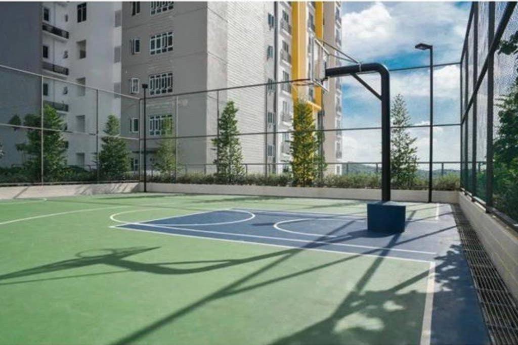 盛婷民宿a S&Thomez 2Bedrooms Mesamall Wifi Klia Usim Miu Inti Nu Nilai Exterior photo