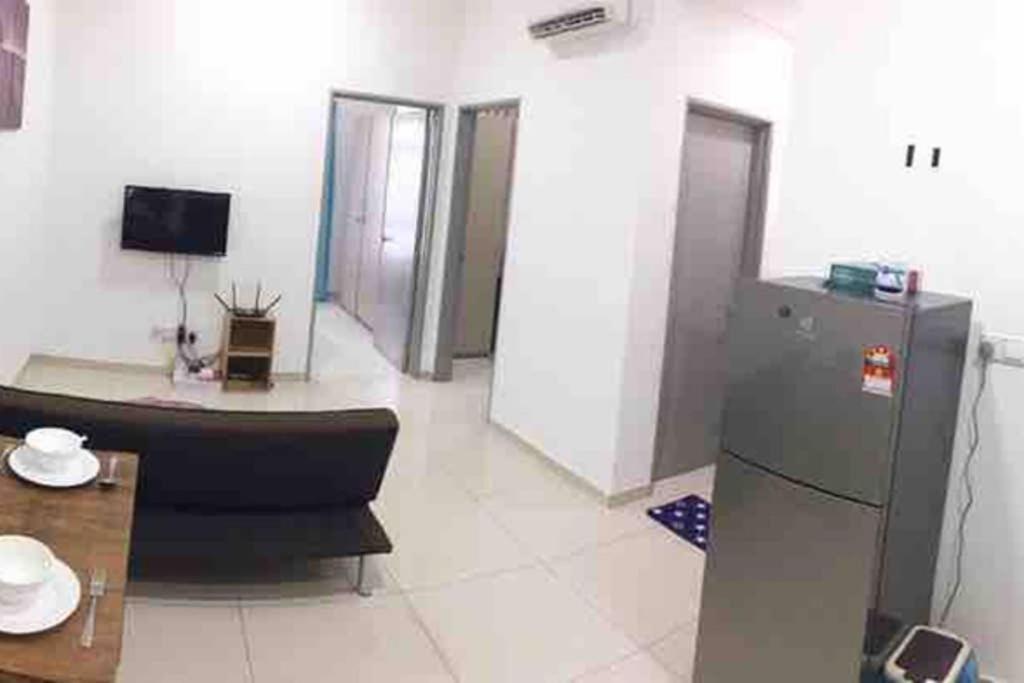 盛婷民宿a S&Thomez 2Bedrooms Mesamall Wifi Klia Usim Miu Inti Nu Nilai Exterior photo